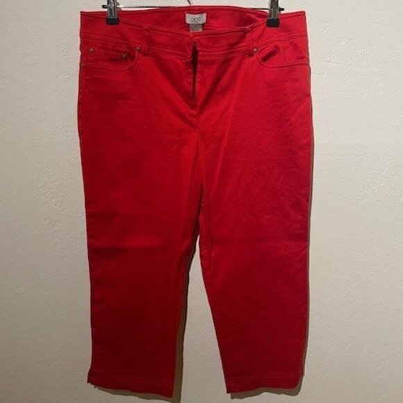 Cache - Red Stretchy Cropped Capri Pants - Picture 1 of 5